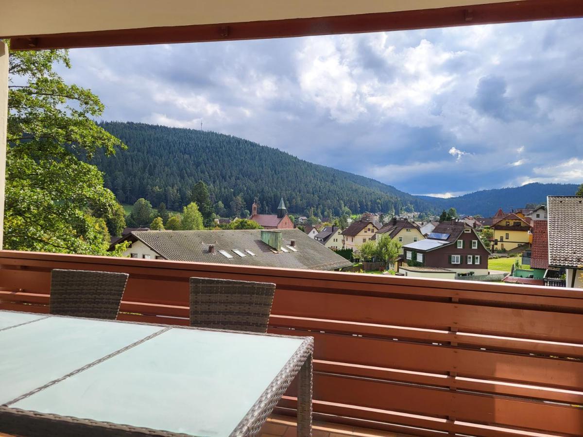 Schwarzwaldsuite Mit Panorama Waldblick Енцклестерле Екстер'єр фото